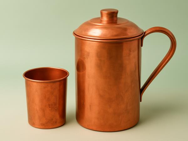 Bakrena posoda: tisočletja stara modrost, ki jo je potrdila moderna znanost